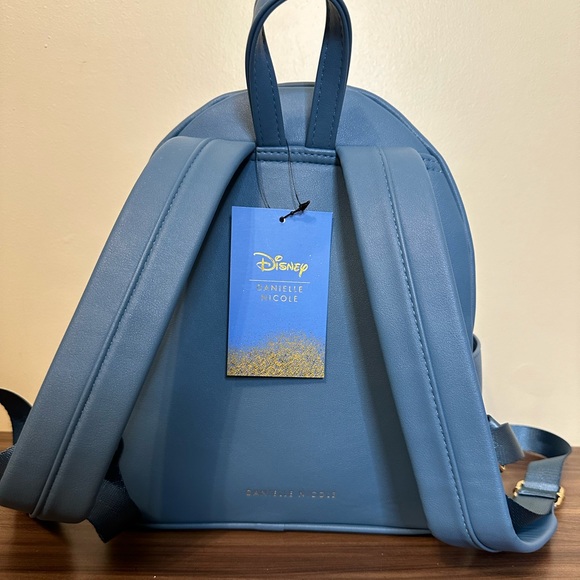 Fox and the Hound Danielle Nicole backpack - Picture 3 of 7